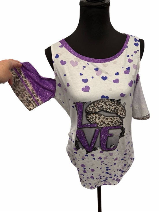 Tops - Unbranded Purple Love Graphic Leopard Lips Glitter Cold Shoulder Top